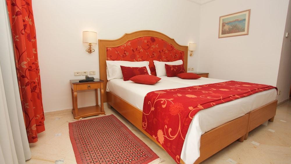 Marhaba 4*