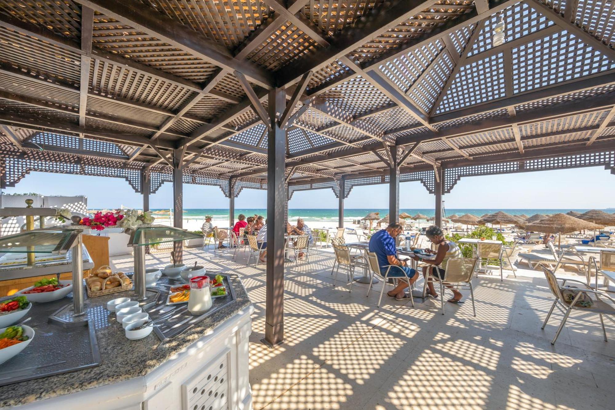 Marhaba Hotel 4*
